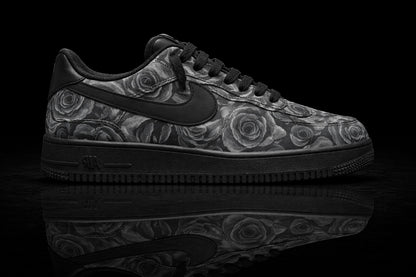 Custom Air force 1 - Rose noire et blanche